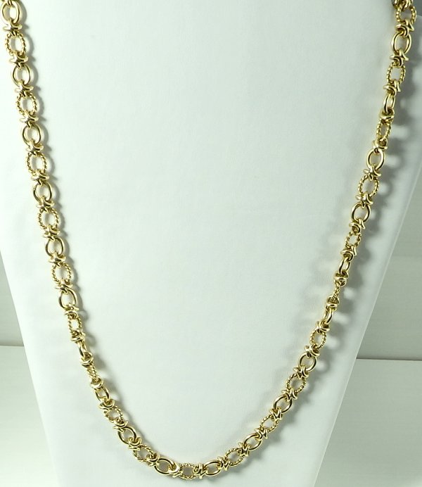 Heavy 9ct solid yellow gold 28 inch long chain necklace Weighs 115gms